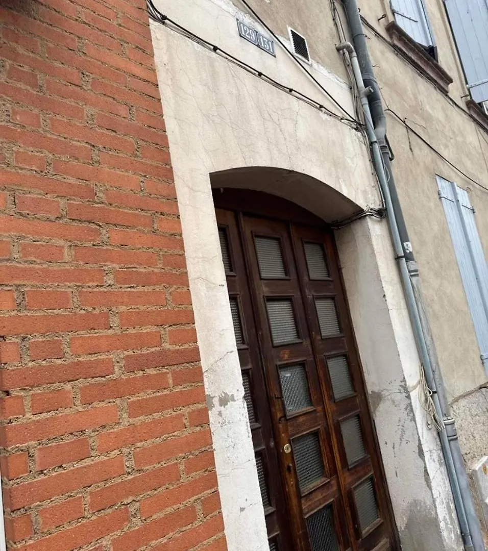 Апартаменты L'Etage De L'Aristide Proche Gare Parking Facile Монтобан